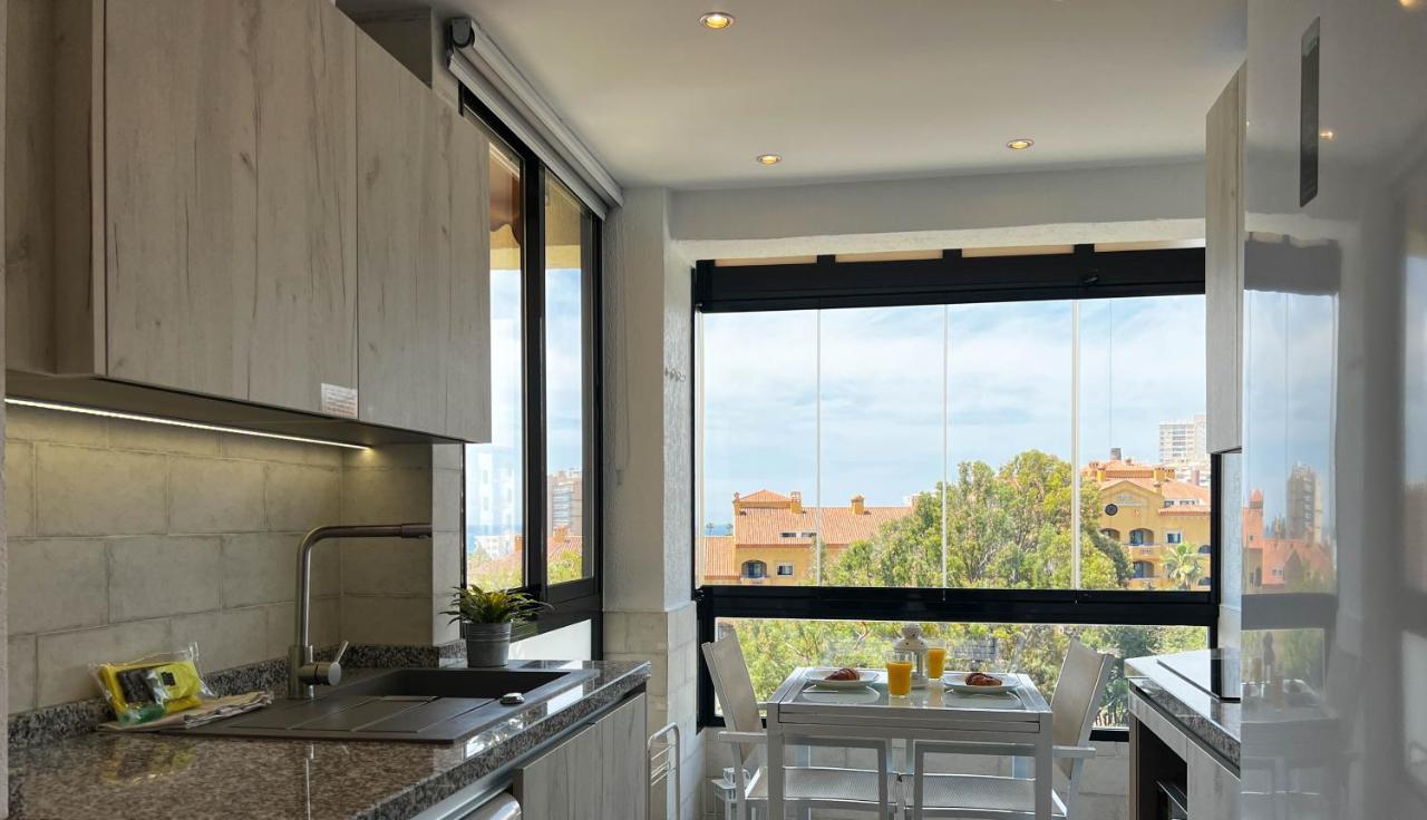 Apartment Aloha Playa Malaga بينالماذينا المظهر الخارجي الصورة