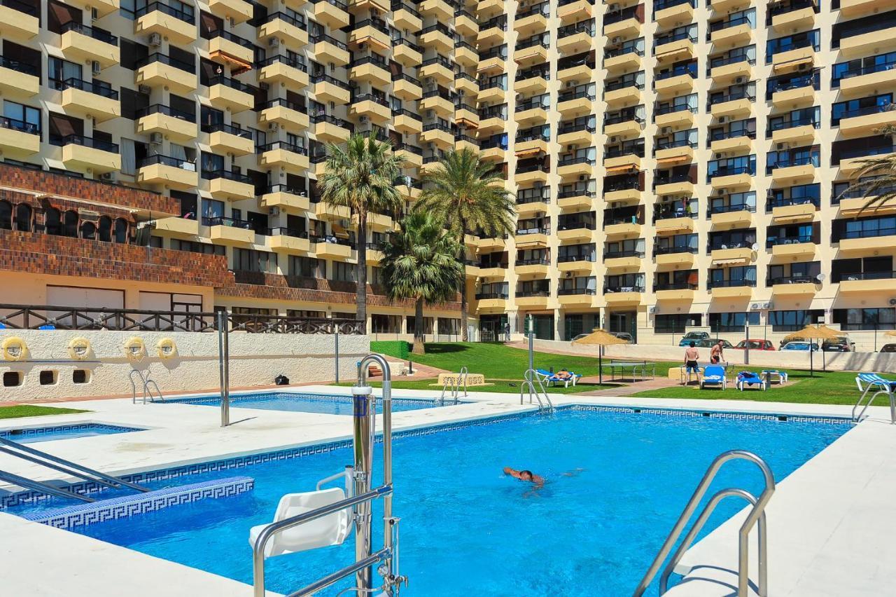 Apartment Aloha Playa Malaga بينالماذينا المظهر الخارجي الصورة