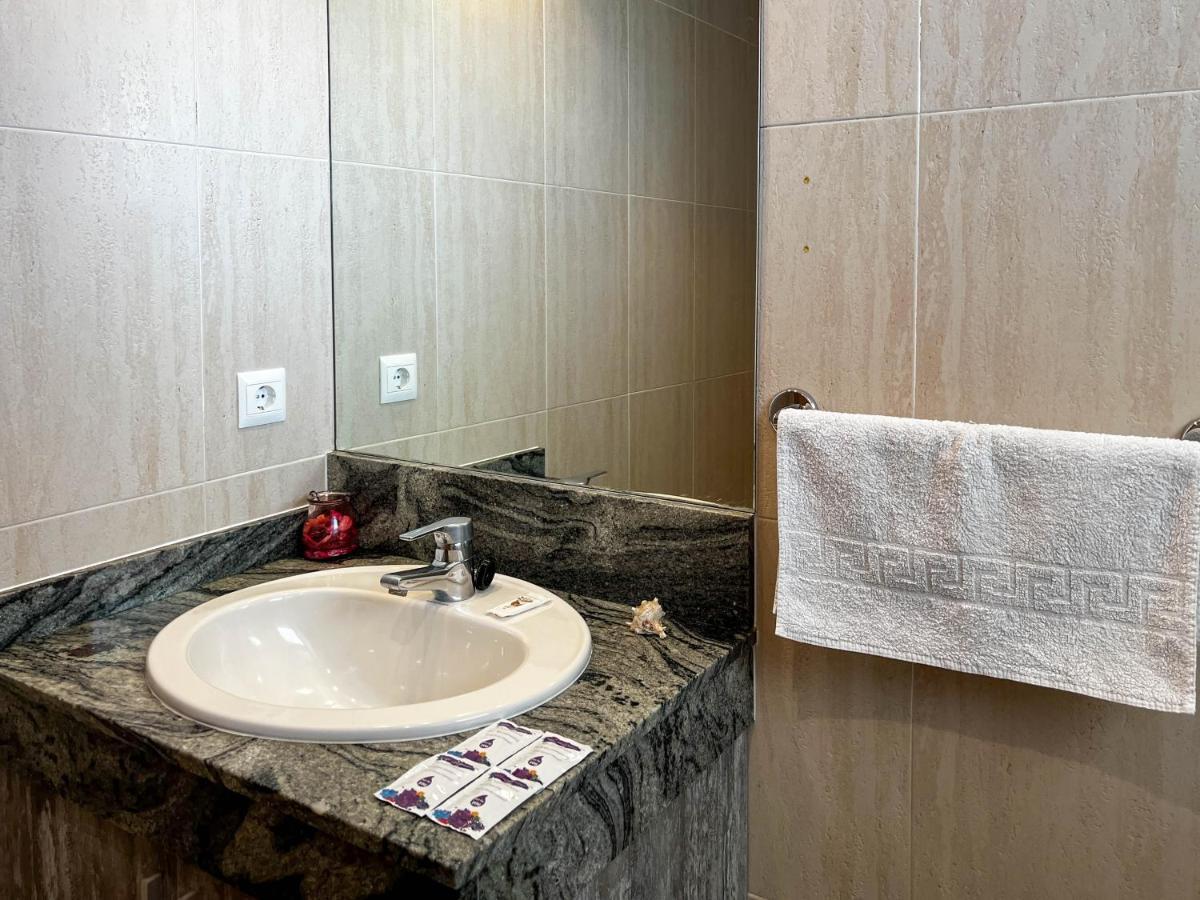 Apartment Aloha Playa Malaga بينالماذينا المظهر الخارجي الصورة